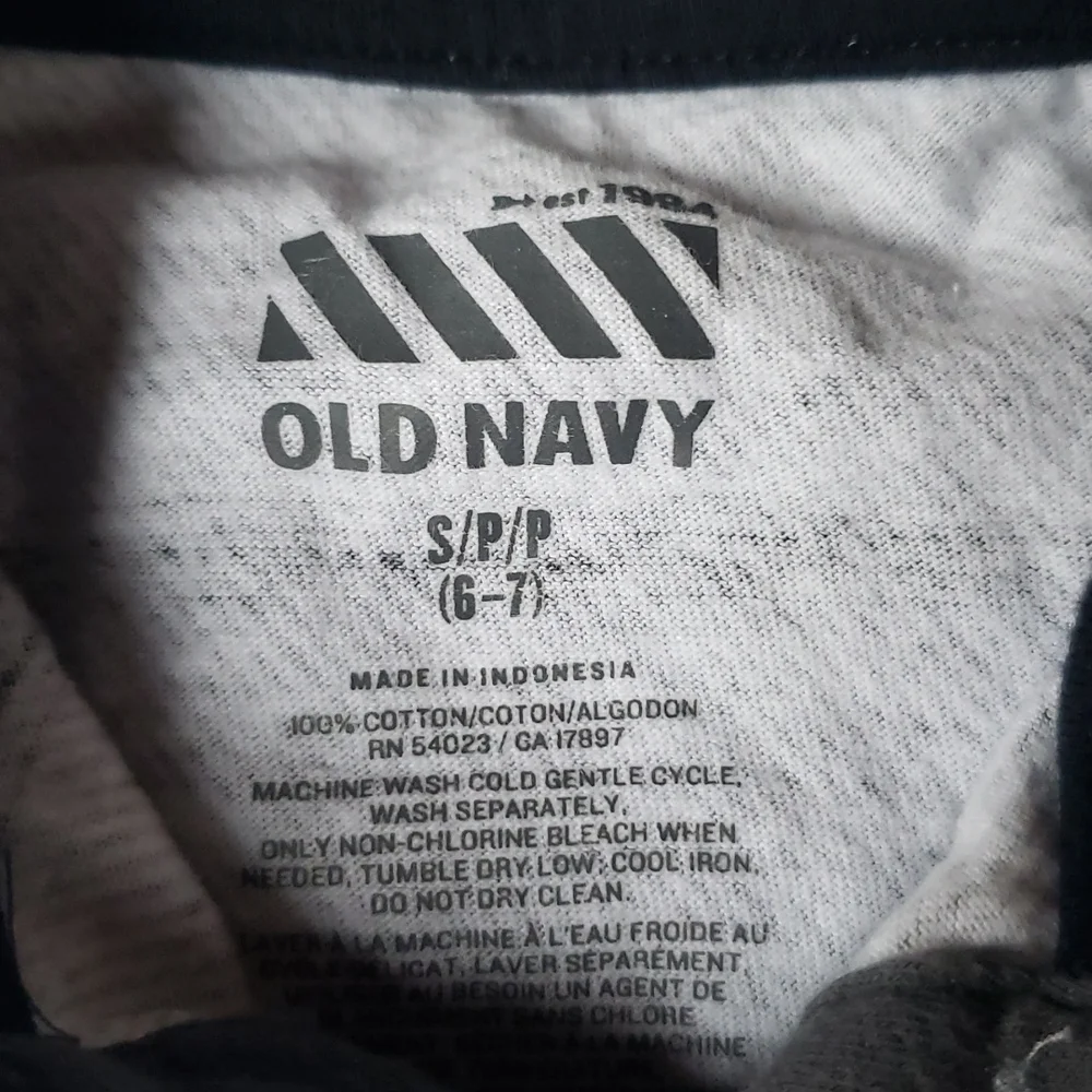 Old Navy, gray/black short sleeve polo, size S 6/7